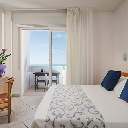 Residence Hotel Piccadilly Rimini Esterno foto