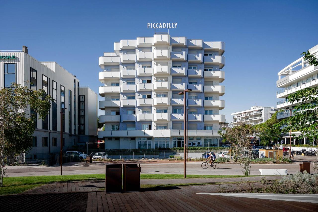Residence Hotel Piccadilly Rimini Esterno foto