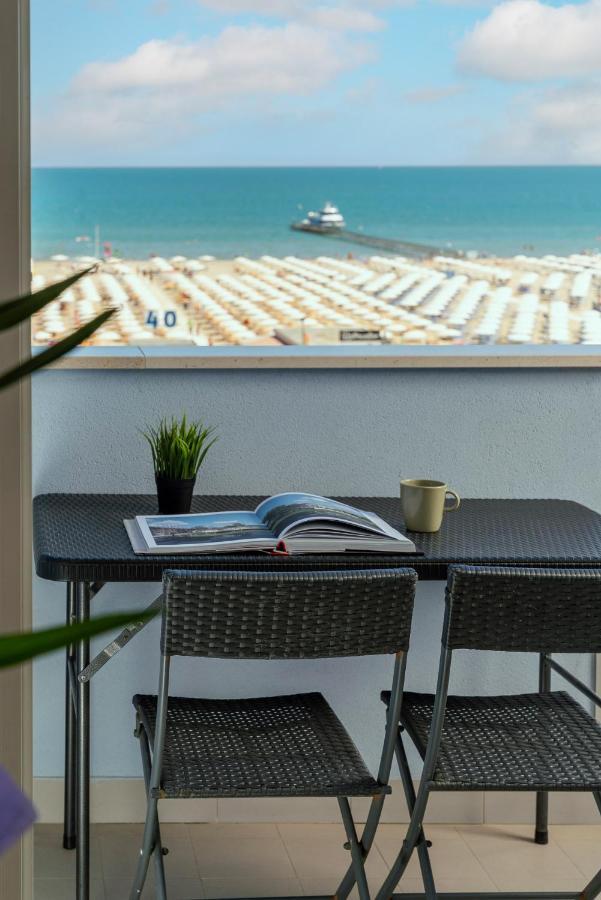 Residence Hotel Piccadilly Rimini Esterno foto