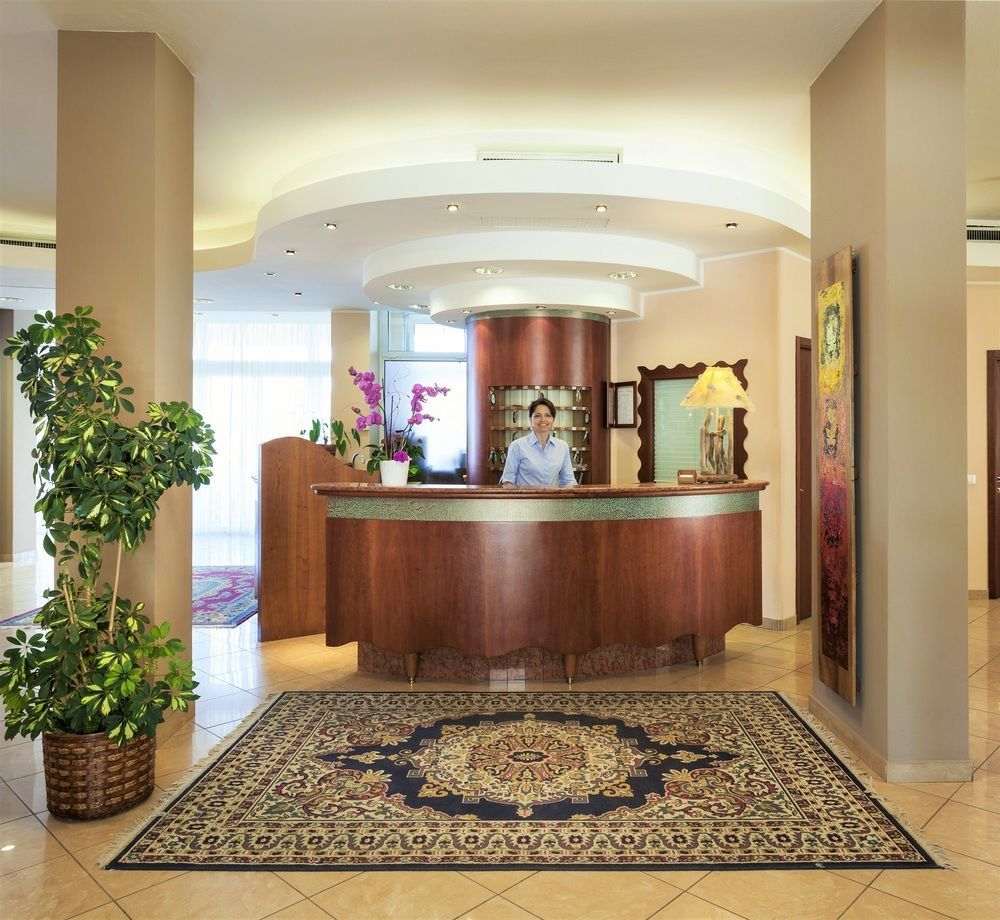 Residence Hotel Piccadilly Rimini Esterno foto